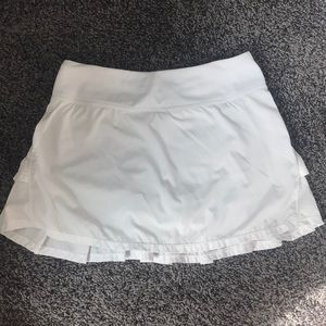 iviva tennis skort!